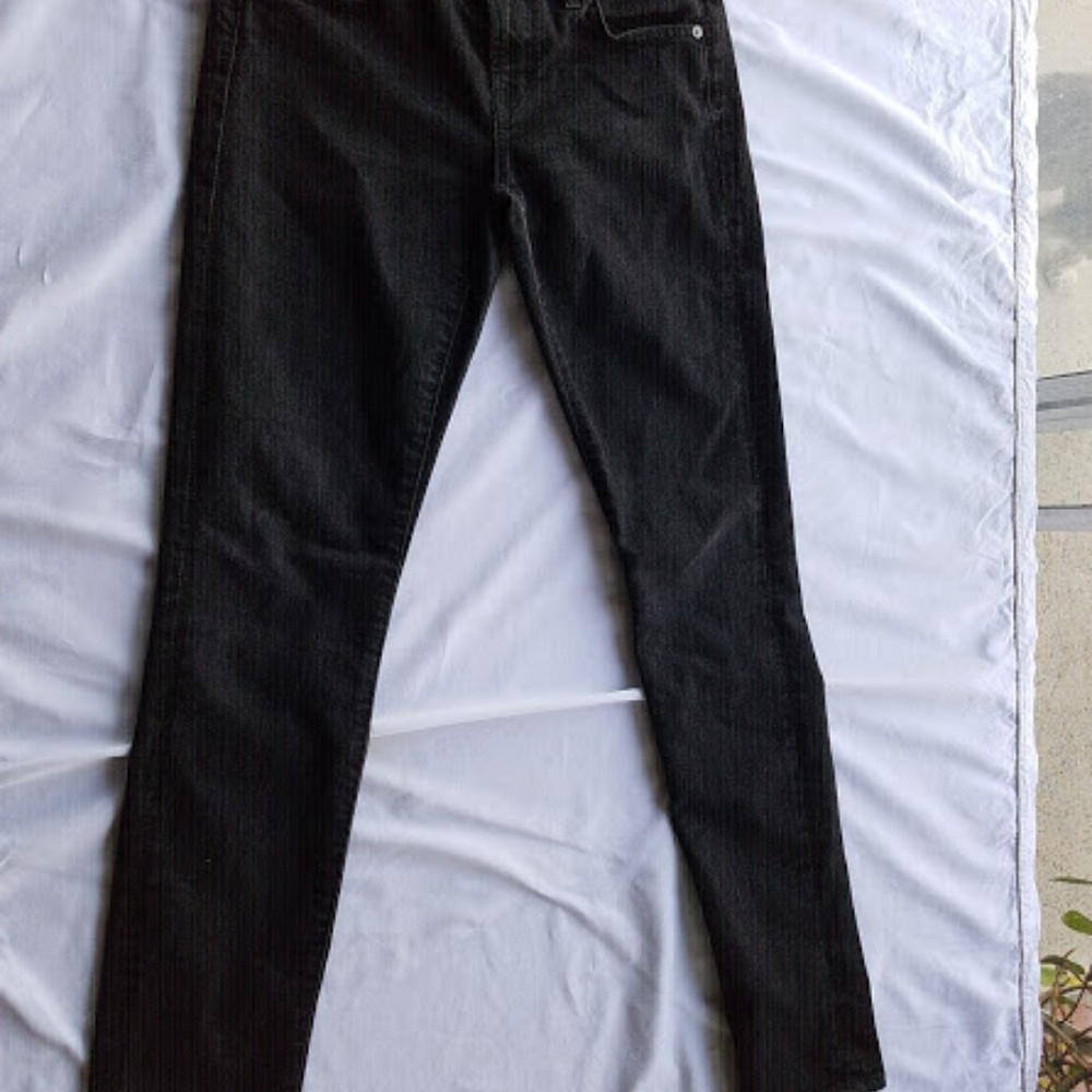 Black Jeans
